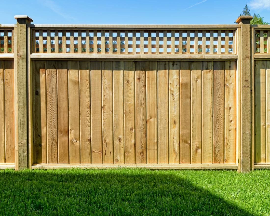 How to use Decorative Fence Panels in the Garden