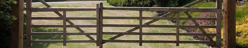 ​How to Hang a Garden Gate