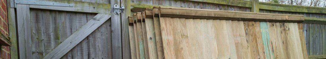 ​How Do I Replace a Fence Panel?